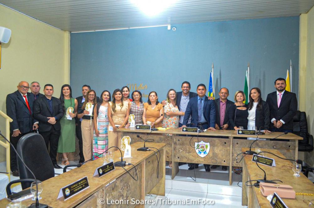 Câmara de Castelo do PI realiza sessão solene para entrega do Prêmio Mulher Destaque